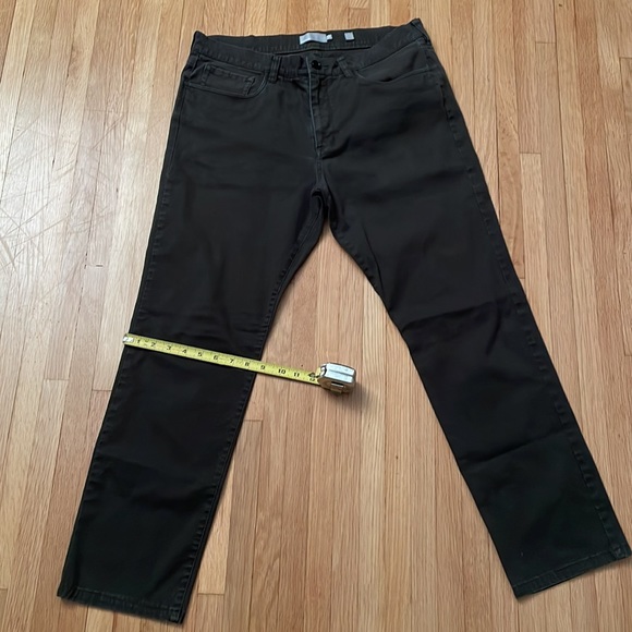 Vince Mens Jeans - Picture 7 of 7